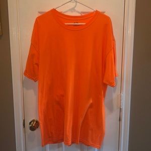 XL like new Bright orange tshirt